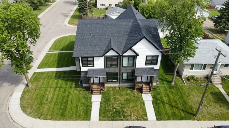 The Hillview exterior